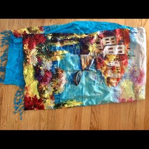 100% Silk pashmina in excellent condition